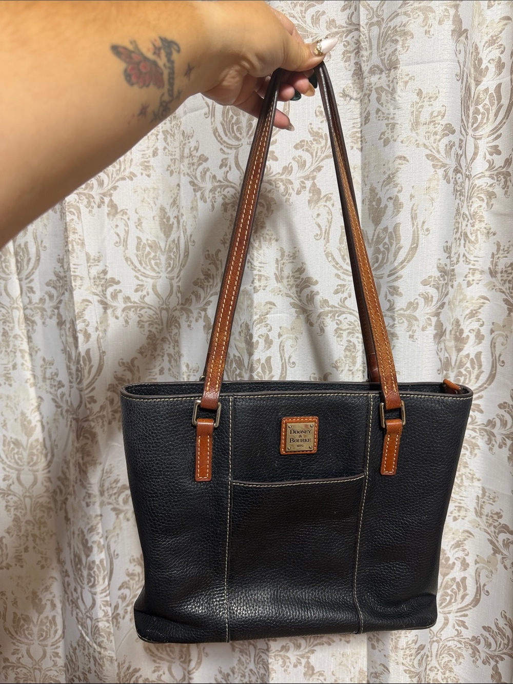 Dooney & Bourke Black Lexington Pebbled Leather Shoulder Bag